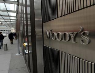 Moodys upgrades Türkiyes credit rating, shifts outlook to stable
