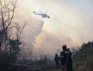 Greece gets EU help to battle disastrous wildfires