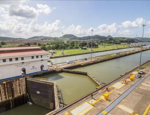 CK Hutchison seeks Chinese investor for Panama ports deal