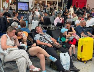 Cyberattack on Russian airline causes cancellation of over 100 flights