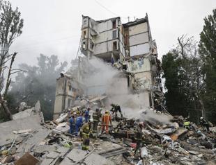 Russian attack on Kiev kills at least 13 people, injures more than 130