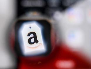 US tech titan earnings rise on AI as economy roils