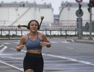 India indicates it will keep buying Russian oil