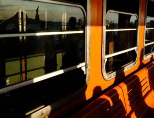 US to require $15,000 bond for some visitors