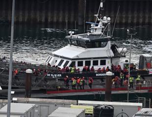 UK-France migrant returns deal takes effect