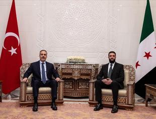 Turkish top diplomat due in Syria amid unease over SDG
