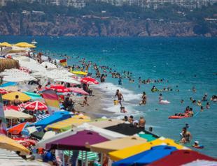 Antalya tourism aims for 17 mln visitors despite global challenges