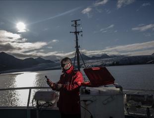 Turkish Arctic expedition team conducts atmospheric, oceanic observations