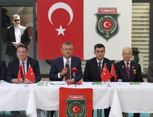 Özel backs Bahçeli’s call for resolution in municipal cases