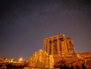 Perseid meteor shower mesmerizes spectators