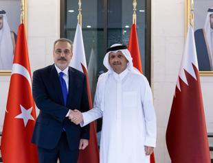 Turkish top diplomat holds high-level talks in Doha
