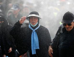 Irans president mocks Netanyahu over water pledge