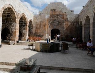 Historic inn still welcomes guests