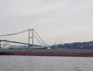 Istanbul Strait records 19,381 ship passages in first half