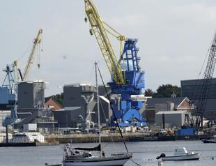 US taps South Korea and Japan shipbuilding to counter China