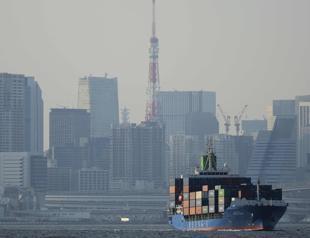 Japan exports fall most in 4 years as Trump tariffs bite