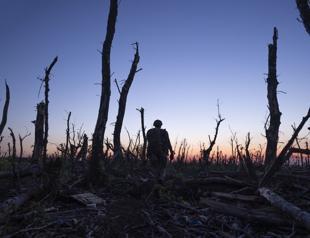 Russia claims more Ukraine land as hopes for summit fade