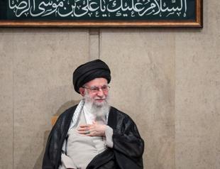 Irans Khamenei says will not bow down to US
