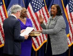 Trump moves to fire Fed governor, escalating effort to control central bank