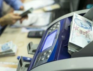 Board sets wage hikes for civil servants and retirees