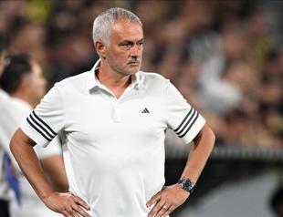 Fenerbahçe sack coach Jose Mourinho