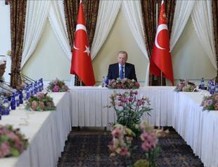 Erdoğan receives delegation of International Union of Muslim Scholars
