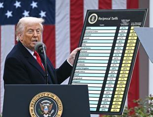 After court strikes down Trump’s tariffs, legal battle looms