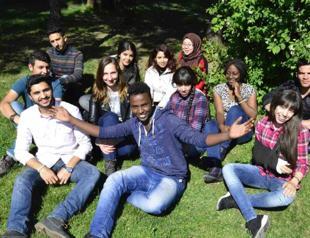 Education services exports rise fifteenfold to $2.9 billion