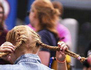 Thousands of redheads celebrate their strands in Netherlands