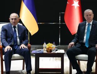 Erdoğan discusses South Caucasus peace with Armenian premier