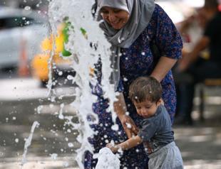 Türkiye’s summer heat to linger until October, expert says