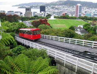 New Zealand relaxes rules on foreigners owning property