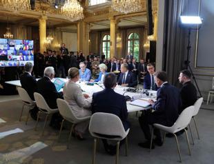 Europe leaders call Trump after Ukraine security guarantees summit