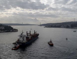 Istanbul imposes strict restrictions on large Bosphorus vessels
