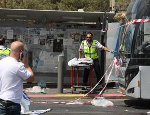 Palestinian gunmen kill 6 people in east Jerusalem attack
