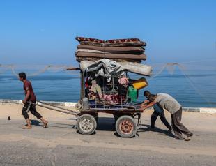 200,000 flee Gaza City ahead of Israeli offensive