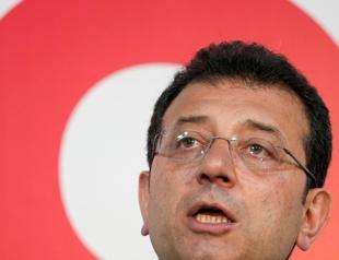 İmamoğlu stands trial in first hearing of diploma case