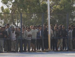 Greece replaces ‘irregular’ with ‘illegal’ in migration documents