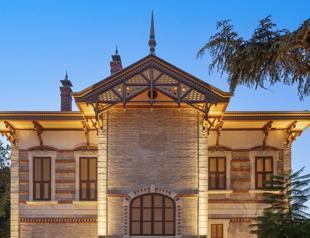 Art lover’s gift to a city