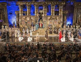 The curtain rises in Aspendos