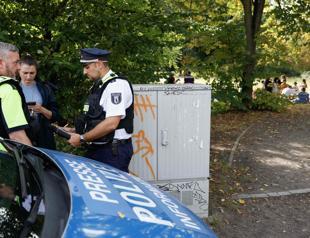 Germany raids suspected armed far-right group