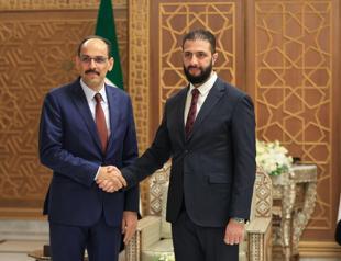 Intel chief discusses anti-terror bid with Syrian president