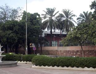 France halts counter-terror ties with Mali, expels diplomats