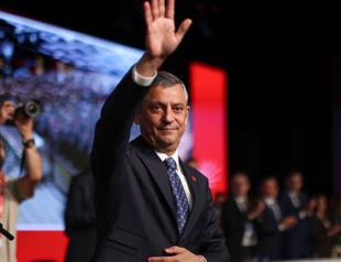 Main opposition holds congress to reelect leader