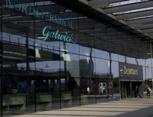 UK approves plans for new runway at Gatwick Airport