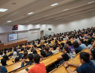 Face recognition app to replace signatures in university attendance