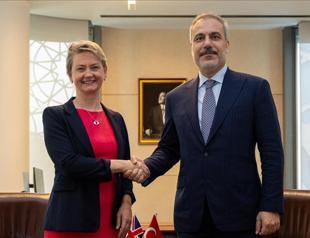 Fidan meets with UK counterpart, Ukraine officials at UN