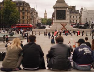 UK plans tougher rules for migrants seeking to stay in country