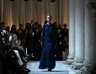 Armanis last collection shown in solemn runway show