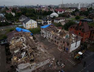 Ukraine says Russia drone strike kills family of 4 in Sumy